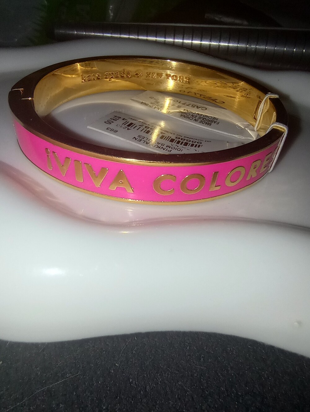 Kate Spade NWT Viva Colores Pink Orange Enamel Hinged Idiom Bangle Bracelet